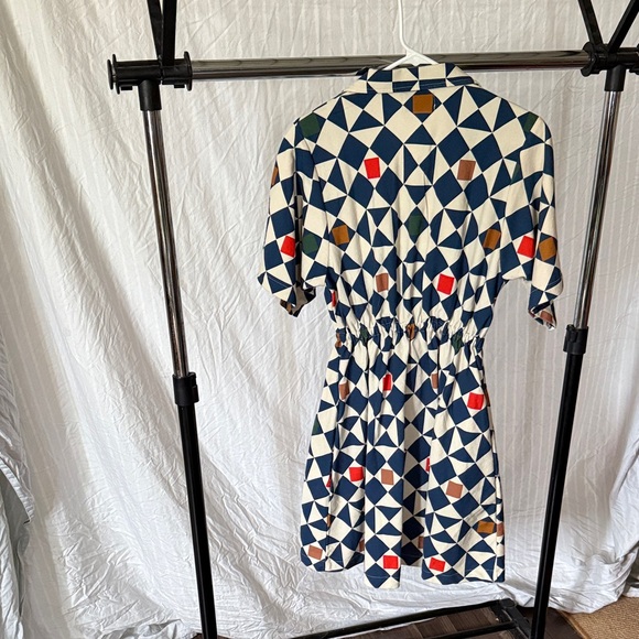 Noble Geometric Patterned Mini Dress - Blue, White, and Red - Picture 3 of 4